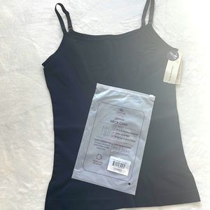 Shaping Scoop Neck Cami NWT 3X